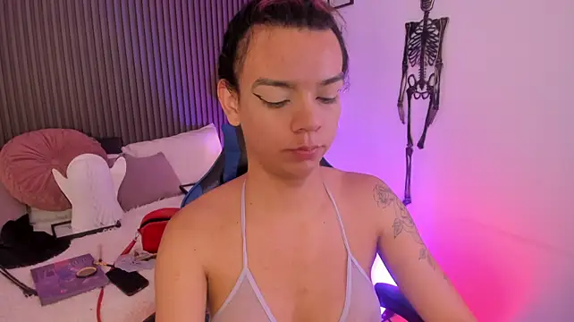 CaeliThalyana Adlı Modelin Web Kamerası Şovu
