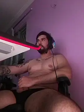 Webkamerová show marinheirosexyy