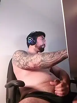 הופעת וובקאם של marinheirosexyy