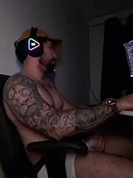 Show de marinheirosexyy na webcam