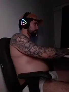 Show de marinheirosexyy na webcam