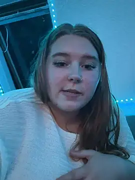 הופעת וובקאם של sassi_babe