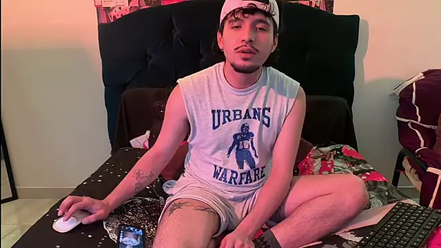 zoren_33 Webcam-Show