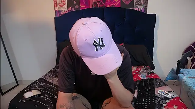 zoren_33 webcam show