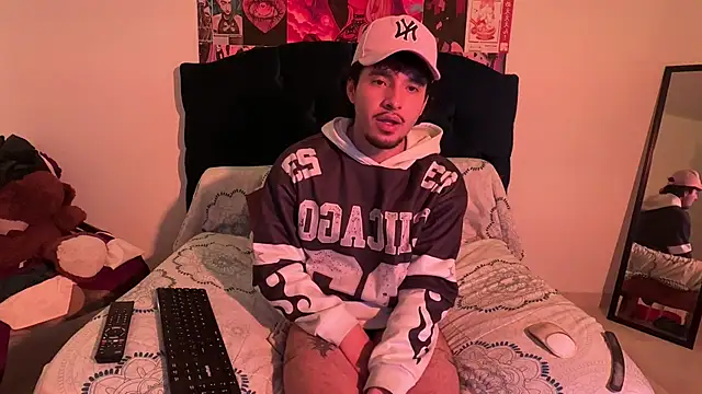 zoren_33 Show Webcam