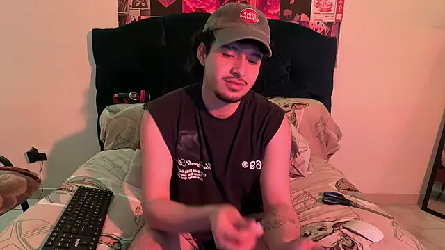 zoren_33 Adlı Modelin Web Kamerası Şovu