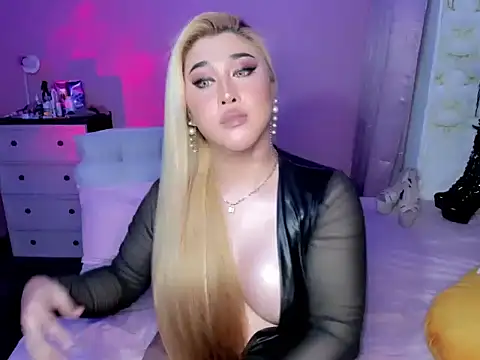 Heavenly_TreatXxX Pertunjukan Webcam