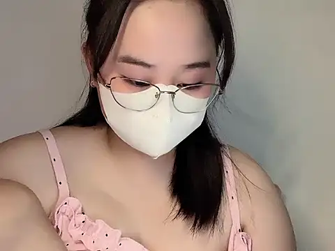 Nhungnhung201 在線直播表演