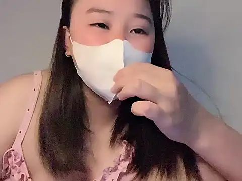 Nhungnhung201 Show Webcam