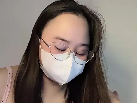 Nhungnhung201 Show Webcam