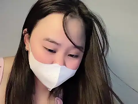 Nhungnhung201 网络视讯表演