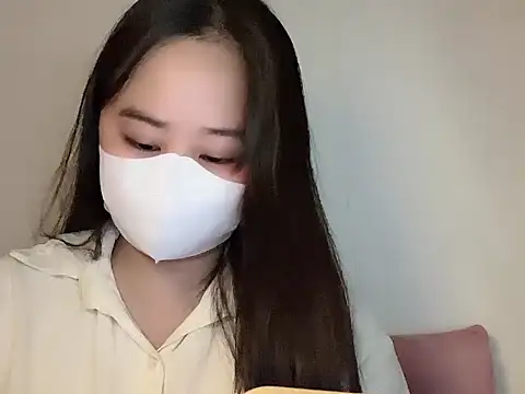 Nhungnhung201 Show Webcam