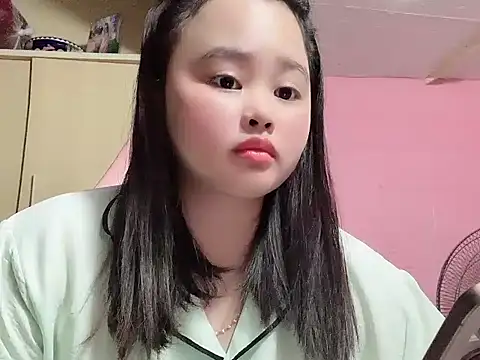 Nhungnhung201 在線直播表演
