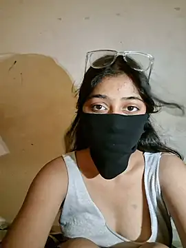 aparnathakur webcam show