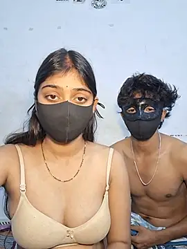 aparnathakur Webcamshow