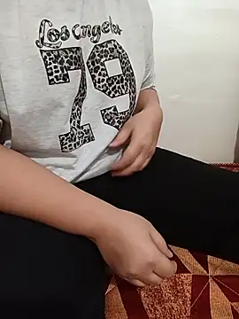 Farah-_nono Webcam show