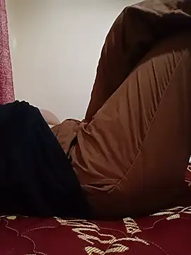 Pertunjukan Kamera Web Farah-_nono