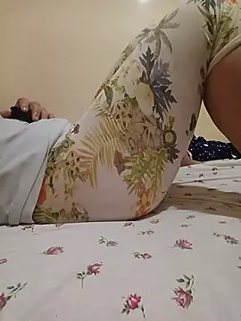 Farah-_nono's Webcam Show