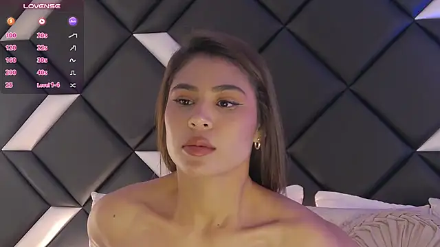 KendallTurbay 网络视讯表演