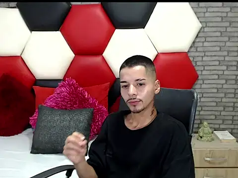 Thristan05 – webcam-show