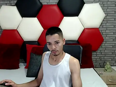 Вебкам-шоу Thristan05