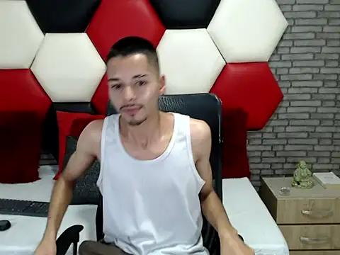 Thristan05 Webcam Show