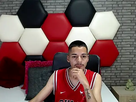 Thristan05 – webcam-show