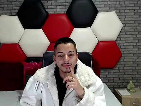 Thristan05 Webcam Show