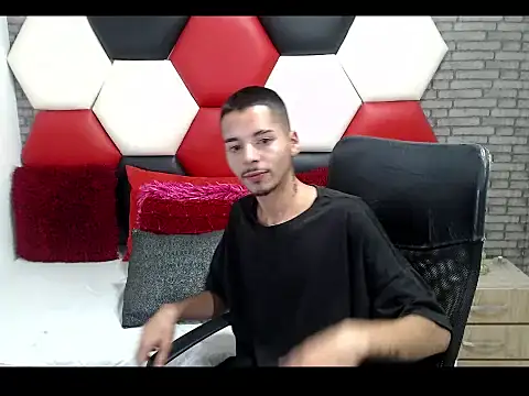 Show de Thristan05 na webcam