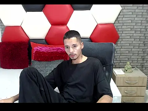 Thristan05 Webcam-Show