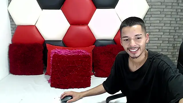 Thristan05's Live Sex Cam Show