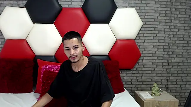 הופעת וובקאם של Thristan05