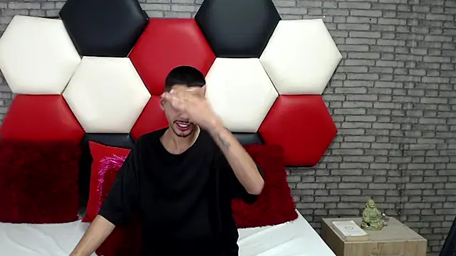 Thristan05 Webcam show
