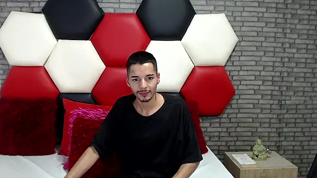 הופעת וובקאם של Thristan05