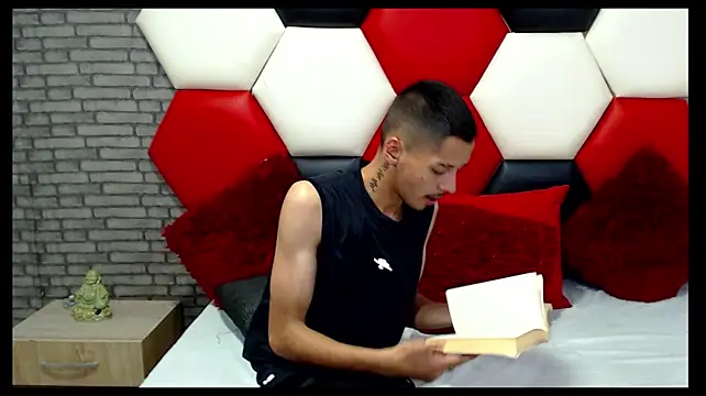 Thristan05 Webcam-Show
