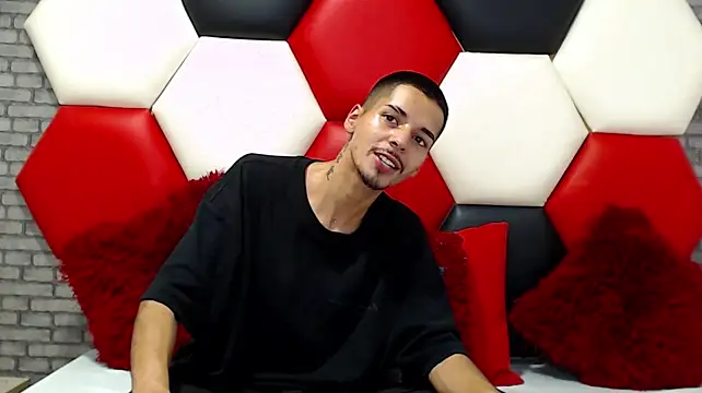 Thristan05 Webcam Show