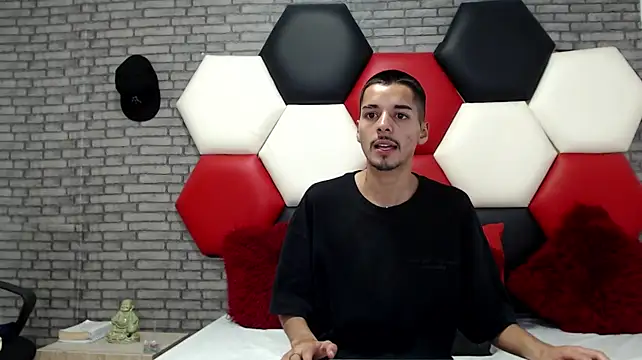 Thristan05 – webcam-show
