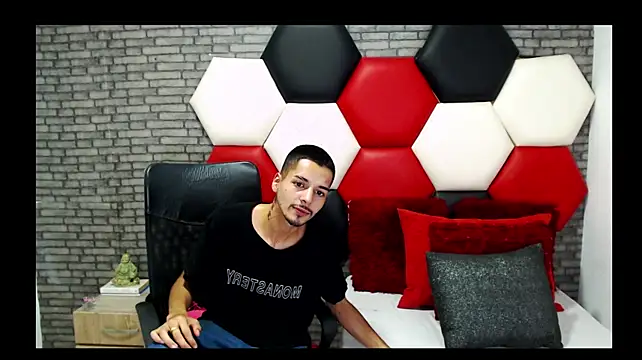 Thristan05 Webcam show