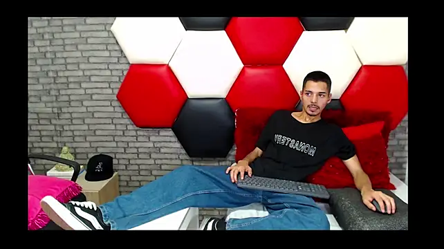 โชว์เว็บแคมของ Thristan05