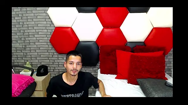 Thristan05 Webcam show