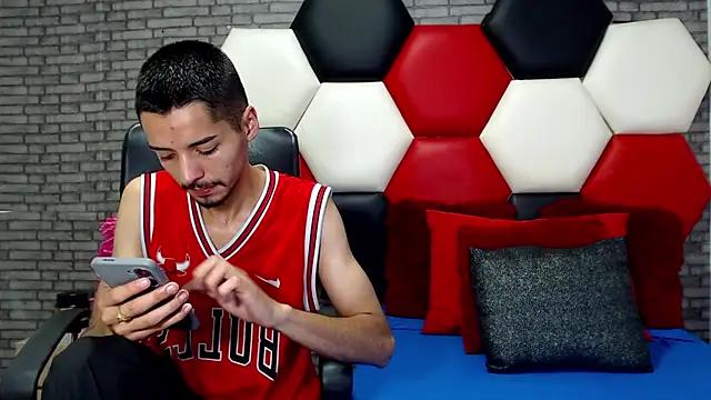 Thristan05 webcam show