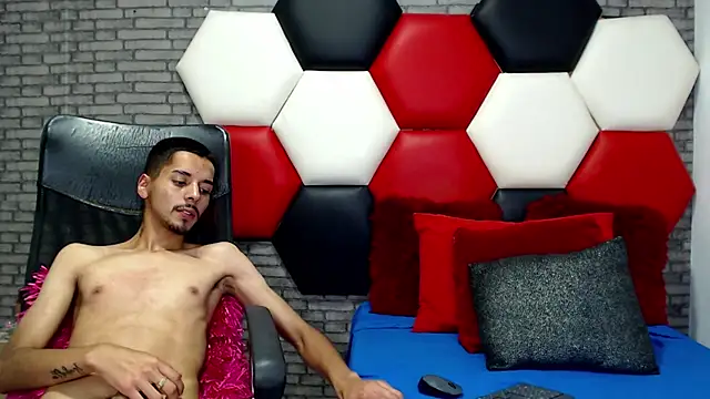 Thristan05 webcam show