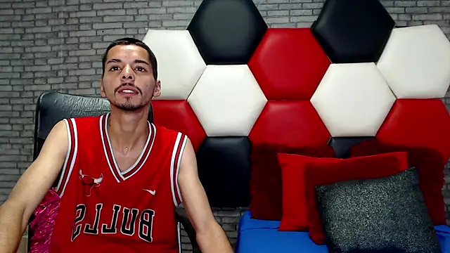Thristan05 Webcam Show
