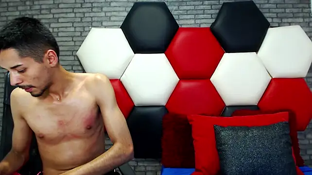 Thristan05 Webcam Show