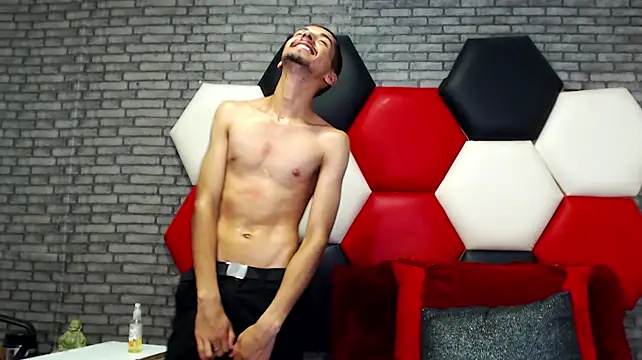 Thristan05n Webbikameraesitys