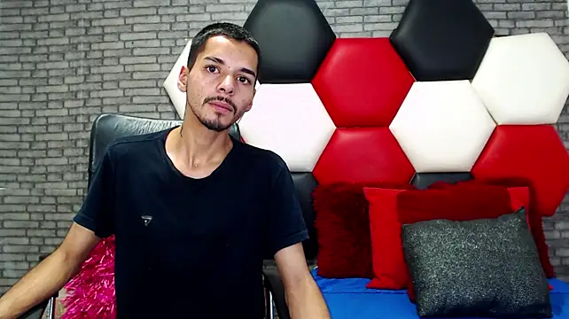 Thristan05 Webcam Show