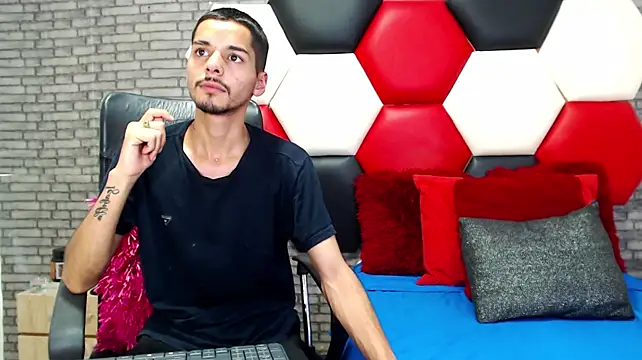 Thristan05 Webcam Show