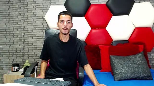 Thristan05 – webcam-show