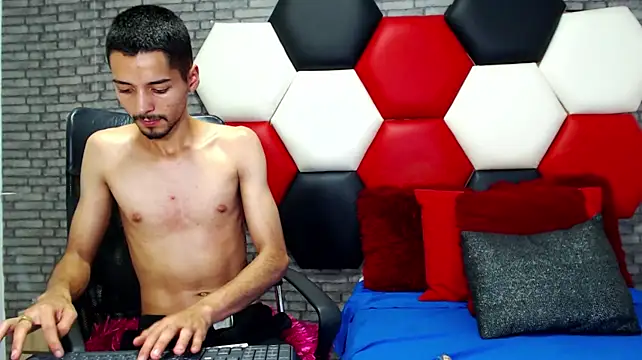 Thristan05 Webcam Show