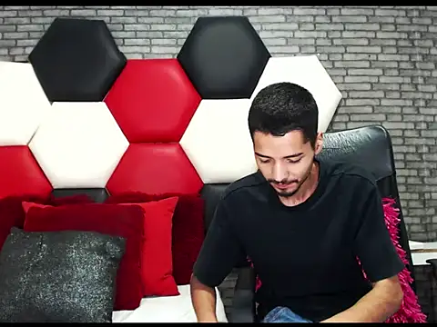 Thristan05 – webcam-show